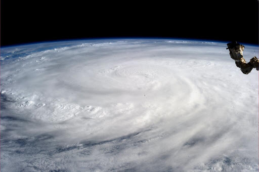 Typhon Haiyan vue satellitaire &#8211; it