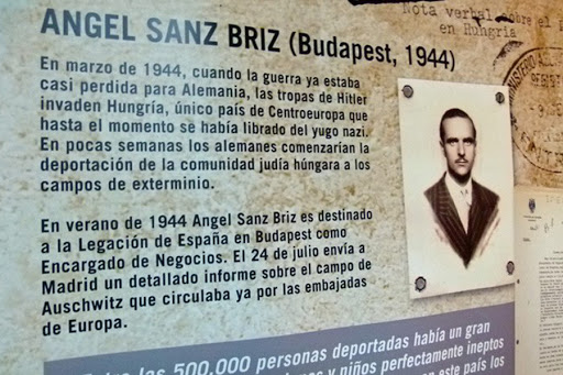 Ángel Sanz Briz &#8211; it