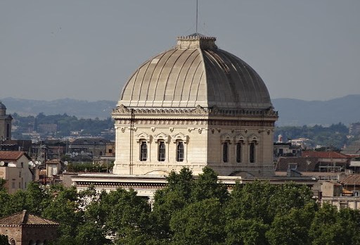 Rome synagogue dome view from the hill Aventine &#8211; it