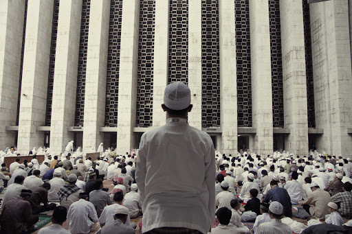 Muslim praying in the mosque &#8211; it