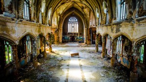 St Agnes – Abandoned Church – it