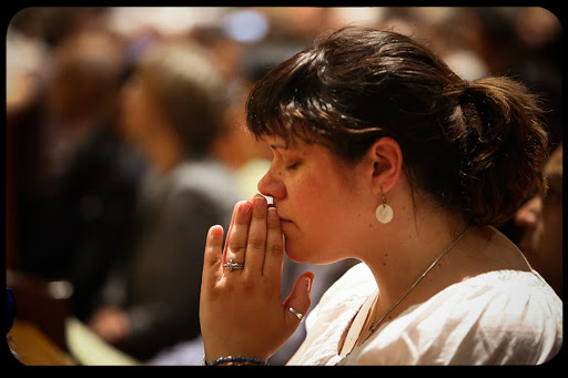 WEB-Prayer-Woman-George-Martell-Pilot-Media &#8211; it