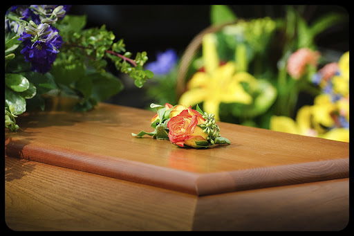Funeral &#8211; Coffin / Don LaVange CC &#8211; it
