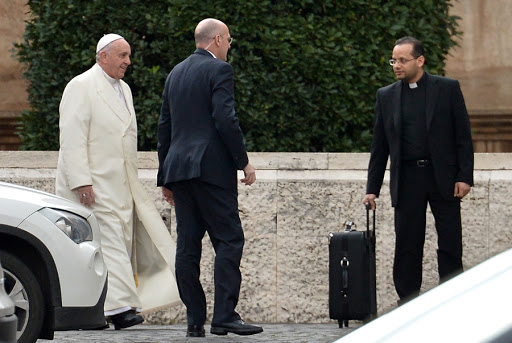 Pope Francis leaves the Vatican for the start of his spiritual retreat with the Roman curia in Arriccia, near Rome, on February 22, 2015 at the Vatican. &#8211; it