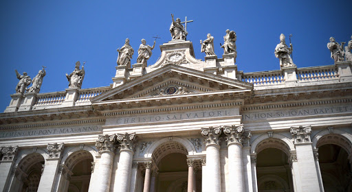 Francis taking possession of Lateran Basilica &#8211; it