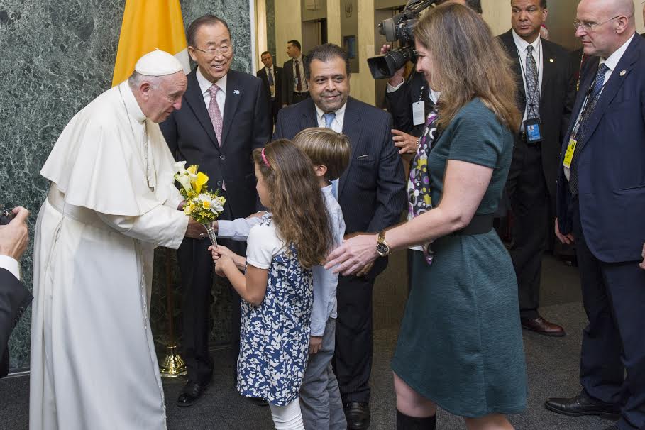 Pope Arrives at the UN and is greeted by the SG