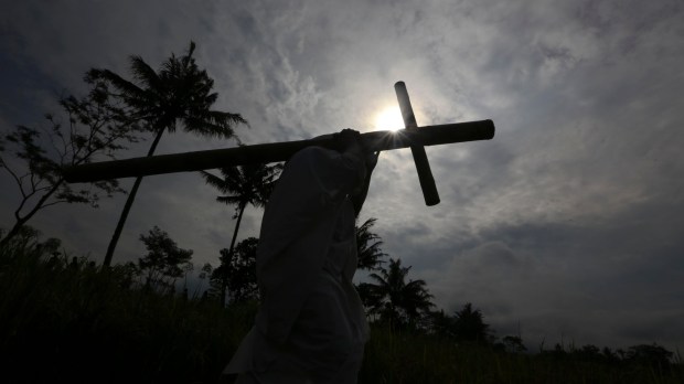 Indonesian Christians Celebrate Good Friday