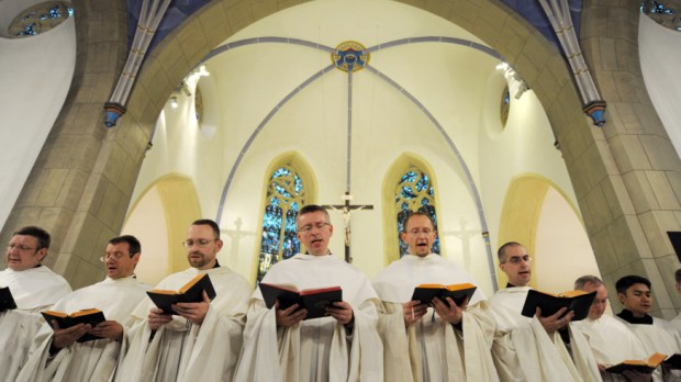 &#8216;Chant &#8211; Music For Paradise&#8217; &#8211; Cistercian monks conquer pop music charts