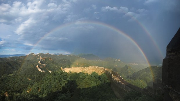 Double Rainbow Stretch Across Jinshanling Great Wall In Chengde