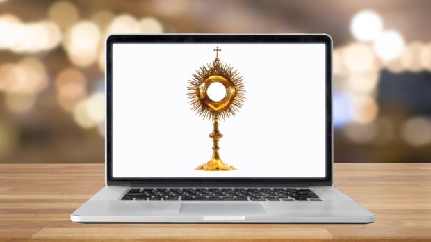 web-eucharist-adoration-laptop-online-shutterstock_384674077-charts-and-bg-c12-ai