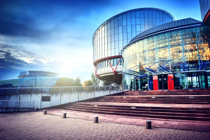 WEB EUROPEAN COURT OF HUMAN RIGHTS FRANCE © symbiot &#8211; Shutterstock.com