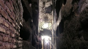 web-catacomb-rome-rom_domitilla-katakomben_2-dnalor-01-cc