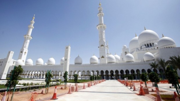 1497608984_abu-dhabi-mosque