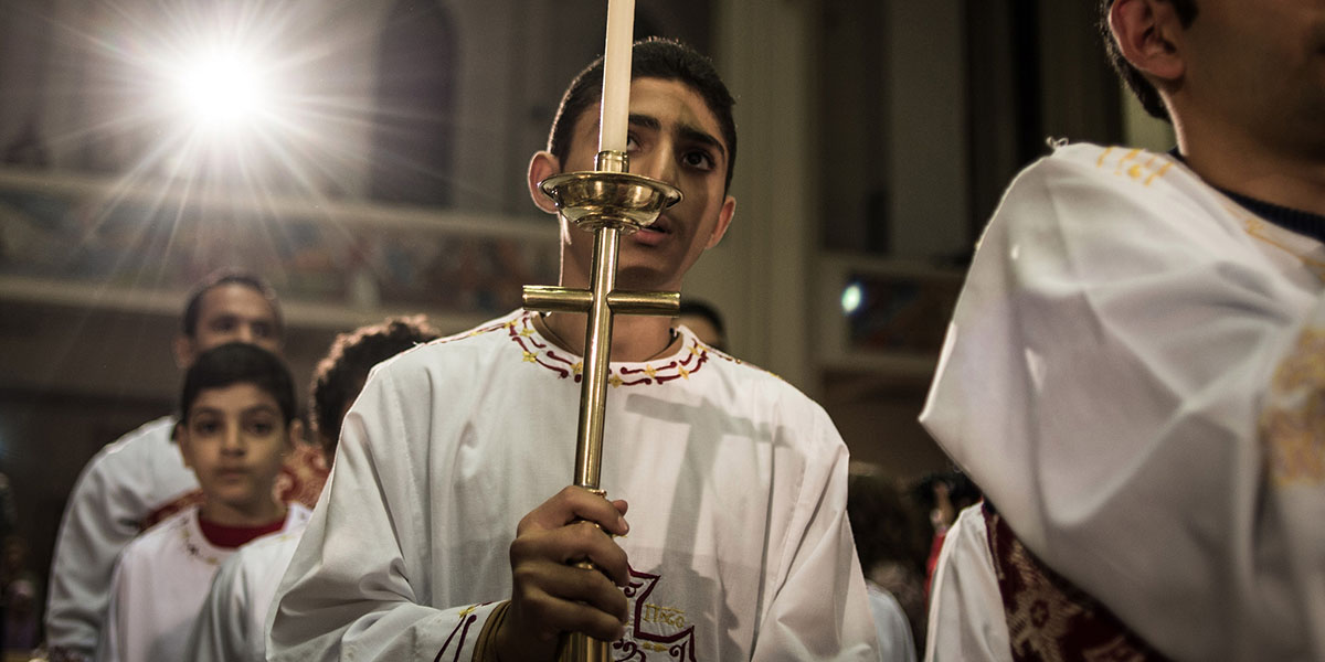WEB3-EGYPTIAN-COPTIC-CATHOLIC-ALTAR BOYS-CHRISTMAS EVE-MASS-CHURCH-CAIRO-EGYPT-Pan Chaoyue-CC