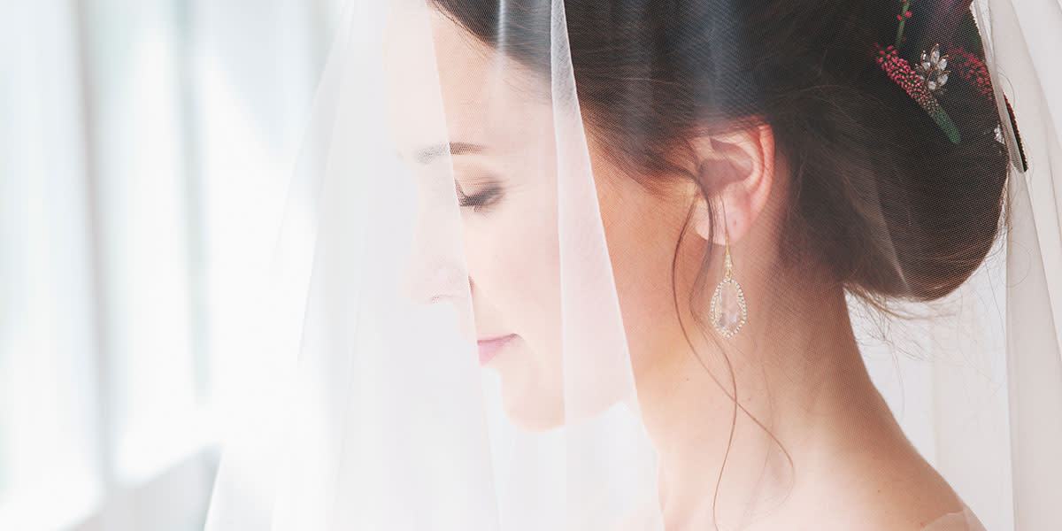 web3-bride-window-beautiful-light-wedding-day-shutterstock_578223049-sivilla-ai