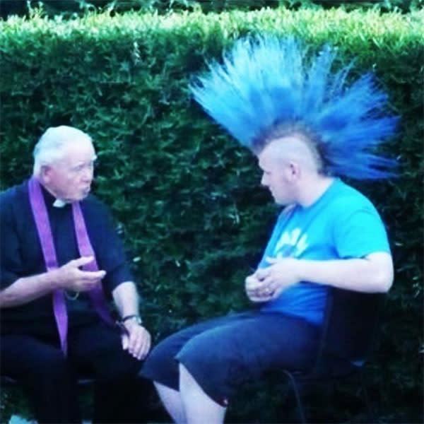 web-confession-punk-priest-first-impression-religion-deia63-instagram
