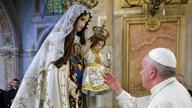 POPE FRANCIS,BLESSED MOTHER,CHILD,CHILE