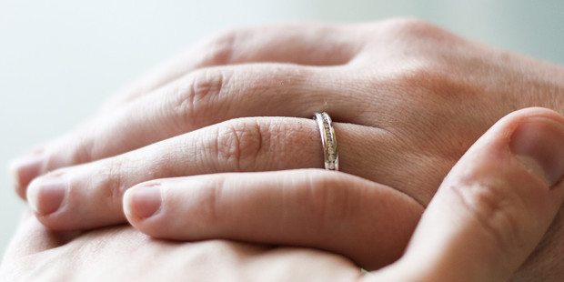 web3-engagment-ring-hands-fingers-fiance-flickr