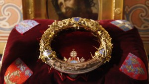 CROWN OF THORNS