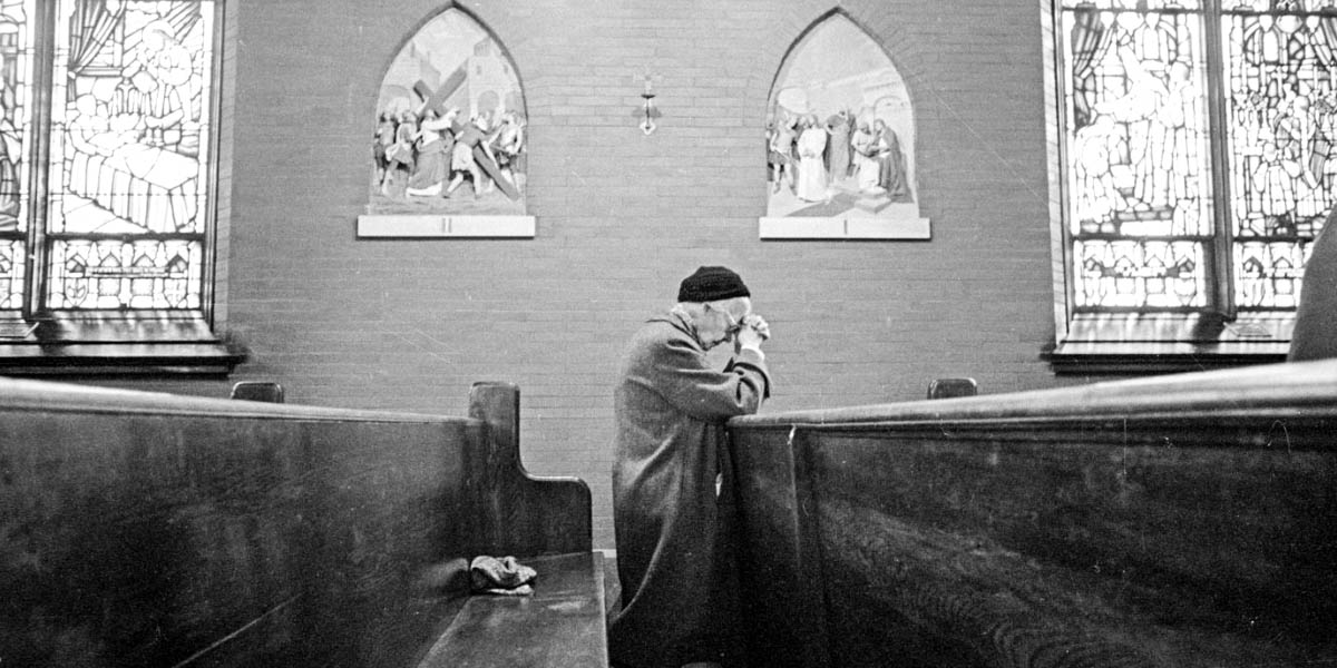 DOROTHY DAY AT MASS