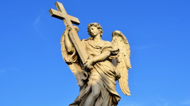 web-25-plaza-basilica-st-peters-rome-vatican-free-places-statue-angel-ma-paola-daud-e1556122828100.jpg