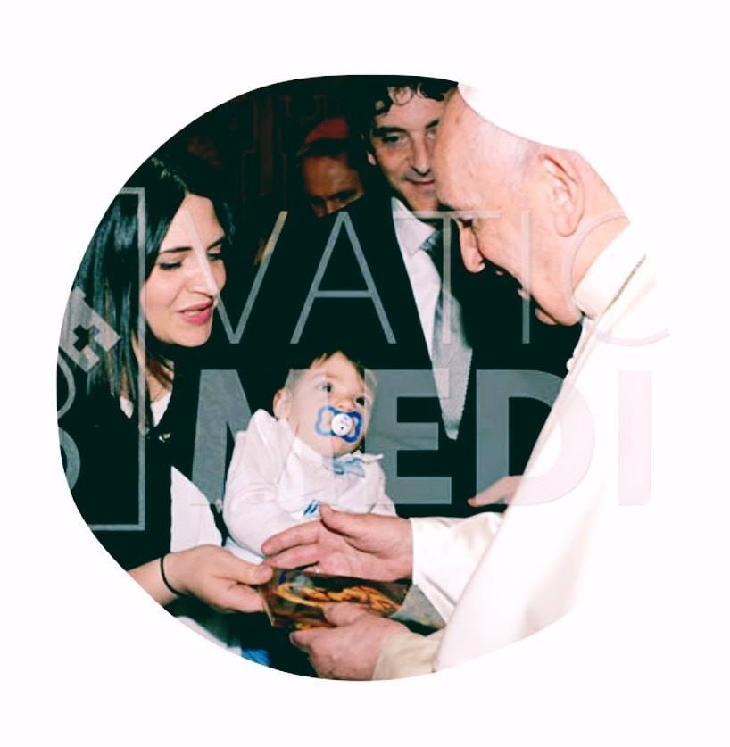 singer Dajana meets Pope Francis