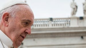 WEB-POPE-FRANCIS-WORRIED-VATICAN ST PETER -SQUARE-© Antoine Mekary  ALETEIA