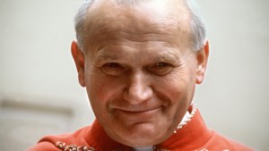 web3-pope-john-paul-ii-head-of-the-catholic-church-pictured-during-a-visit-to-the-usa-in-october-1979-afp-043_dpa_7350103.jpg