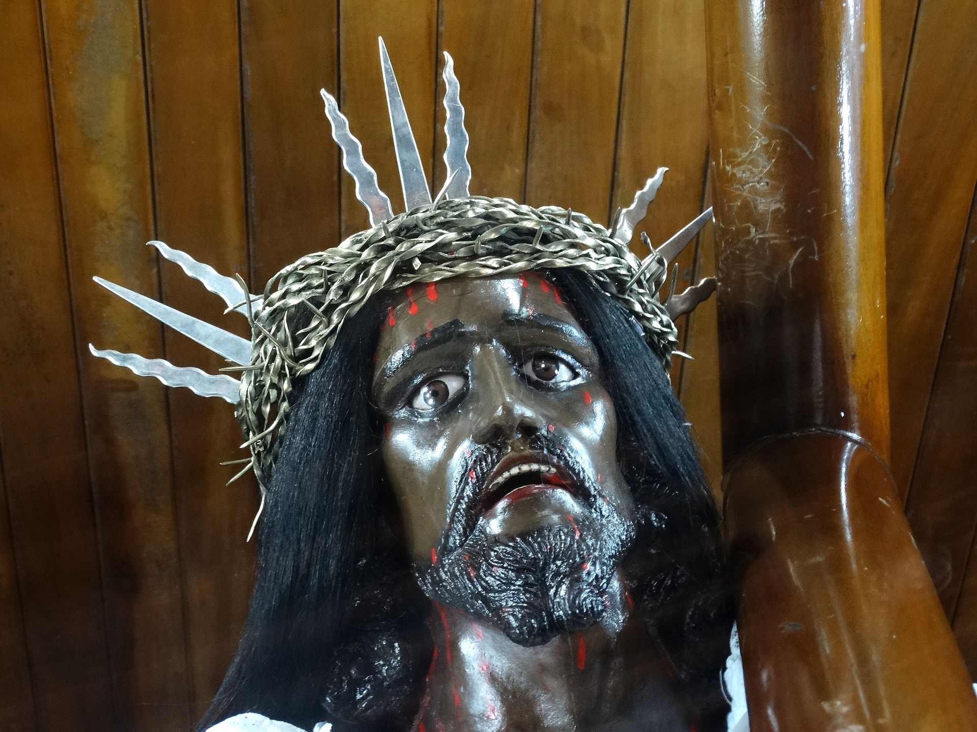 Cristo_Negro_Black_Christ_-_Iglesia_de_San_Felipe_02.jpg
