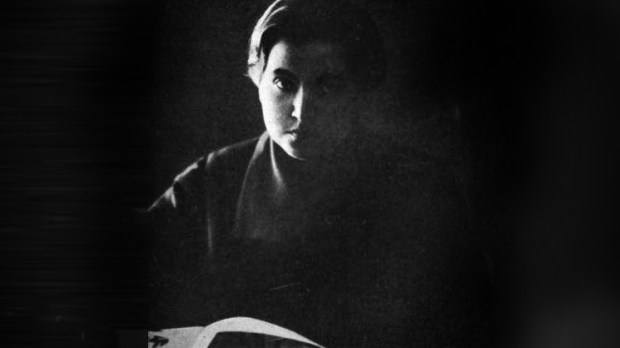 GABRIELA MISTRAL