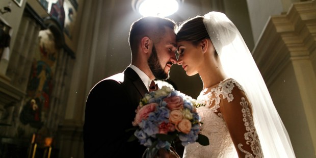 (FOTOGALLERY) 11 caratteristiche coppie sposate sante