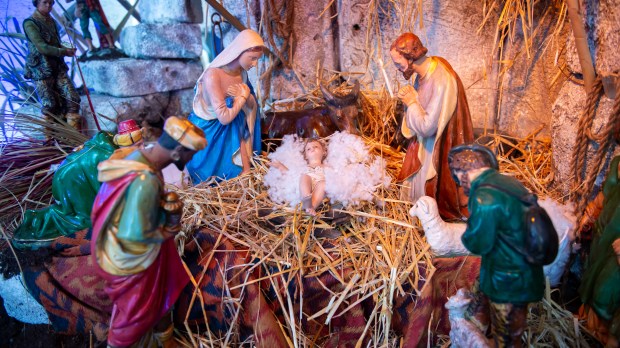 100-Nativity-Scenes-100-Presepi-Vatican-Antoine-Mekary-ALETEIA-AM_0170.jpg