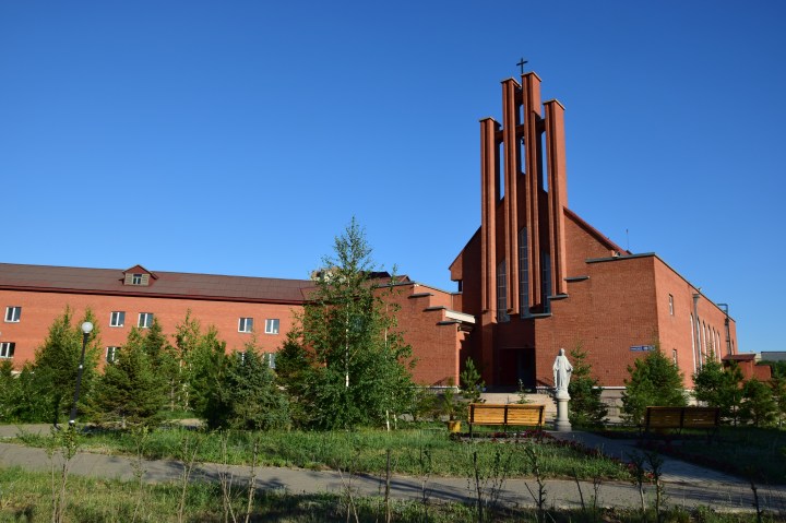 WEB2-CHURCH-KAZAKHSTAN-shutterstock_1798365958.jpg