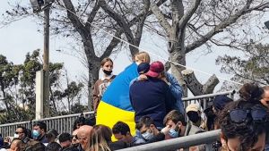 ukrainian-people-at-Popes-Mass-in-Malta