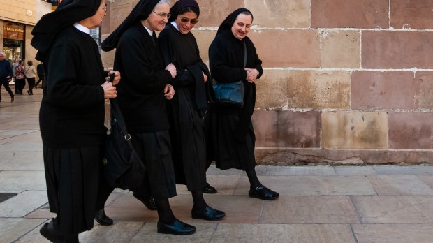 NUNS