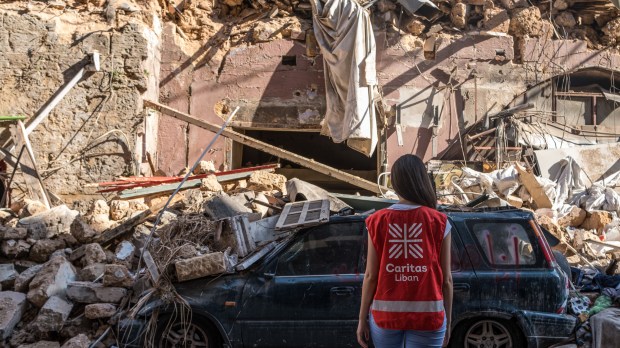 CP-Pomoc-w-Bejrucie-po-wybuchu-Caritas-Liban_5.jpg