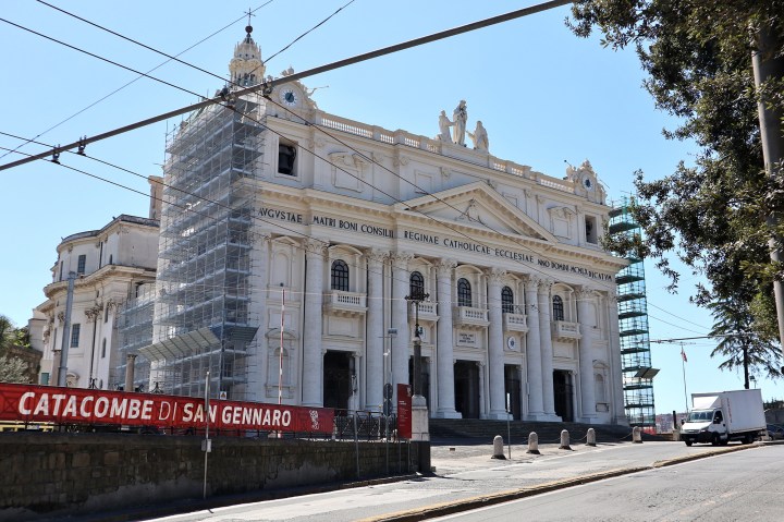 Basilica-of-the-Incoronata-Madre-del-Buon-Consiglio-in-Via-Capodimonte