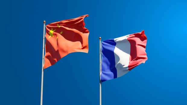 BANDIERE DELLA CINA E DELLA FRANCIA