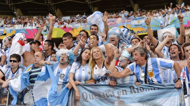 ARGENTINA SOCCER FANS