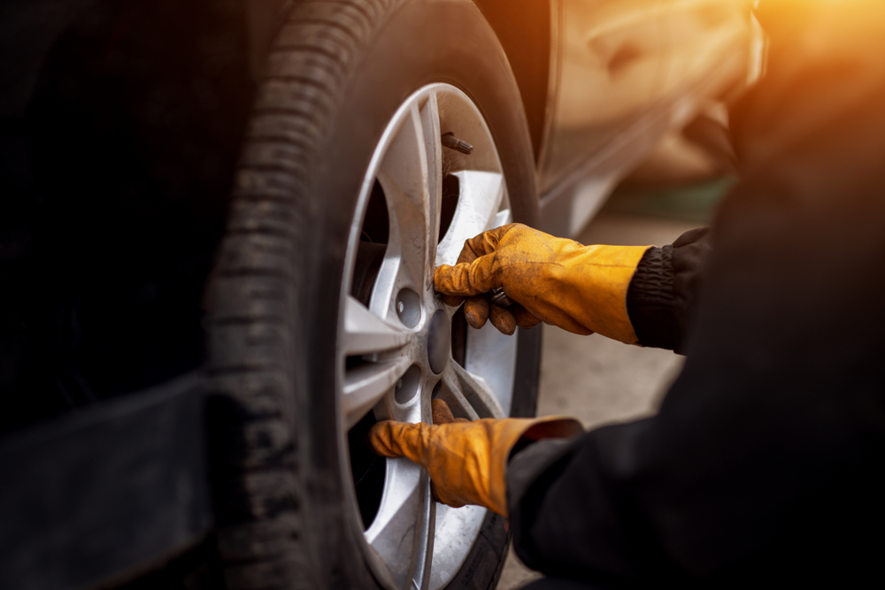 changing tire